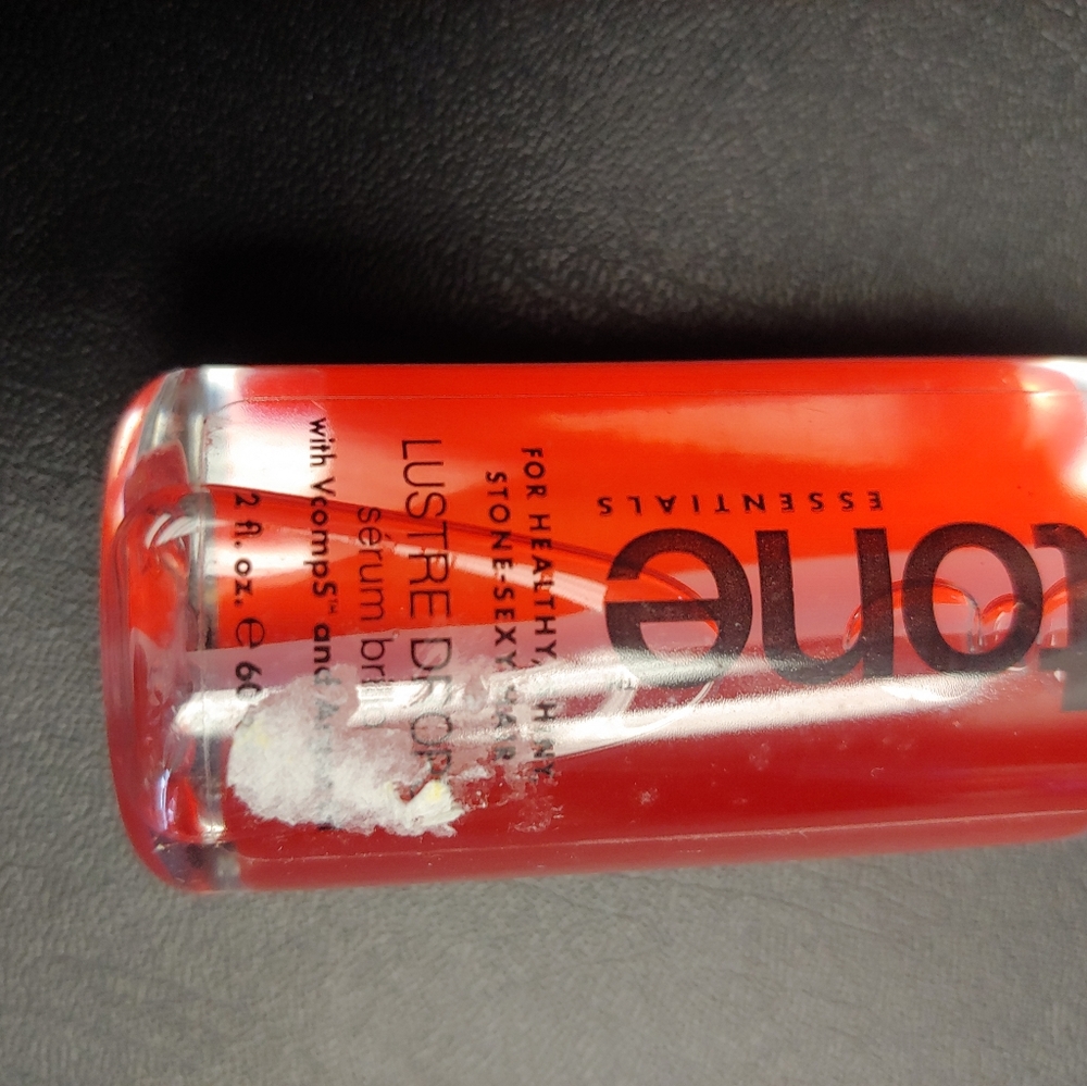 Lustre drops hair oil